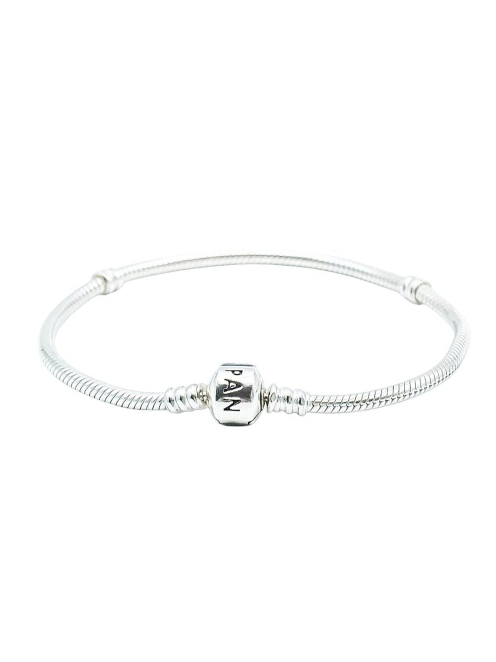 PANDORA Moments 7.9-Inch Sterling Silver Snake Chain Bracelet With Pandora Clasp